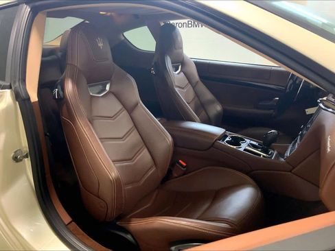 Used 2013 Maserati GranTurismo Sport image 8