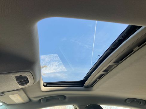 Used 2012 Buick Regal Premium image 20