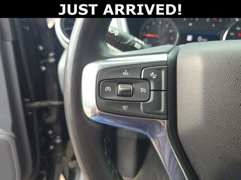 Used 2022 Chevrolet Blazer LT w/ Sound & Technology Package FWD image 13