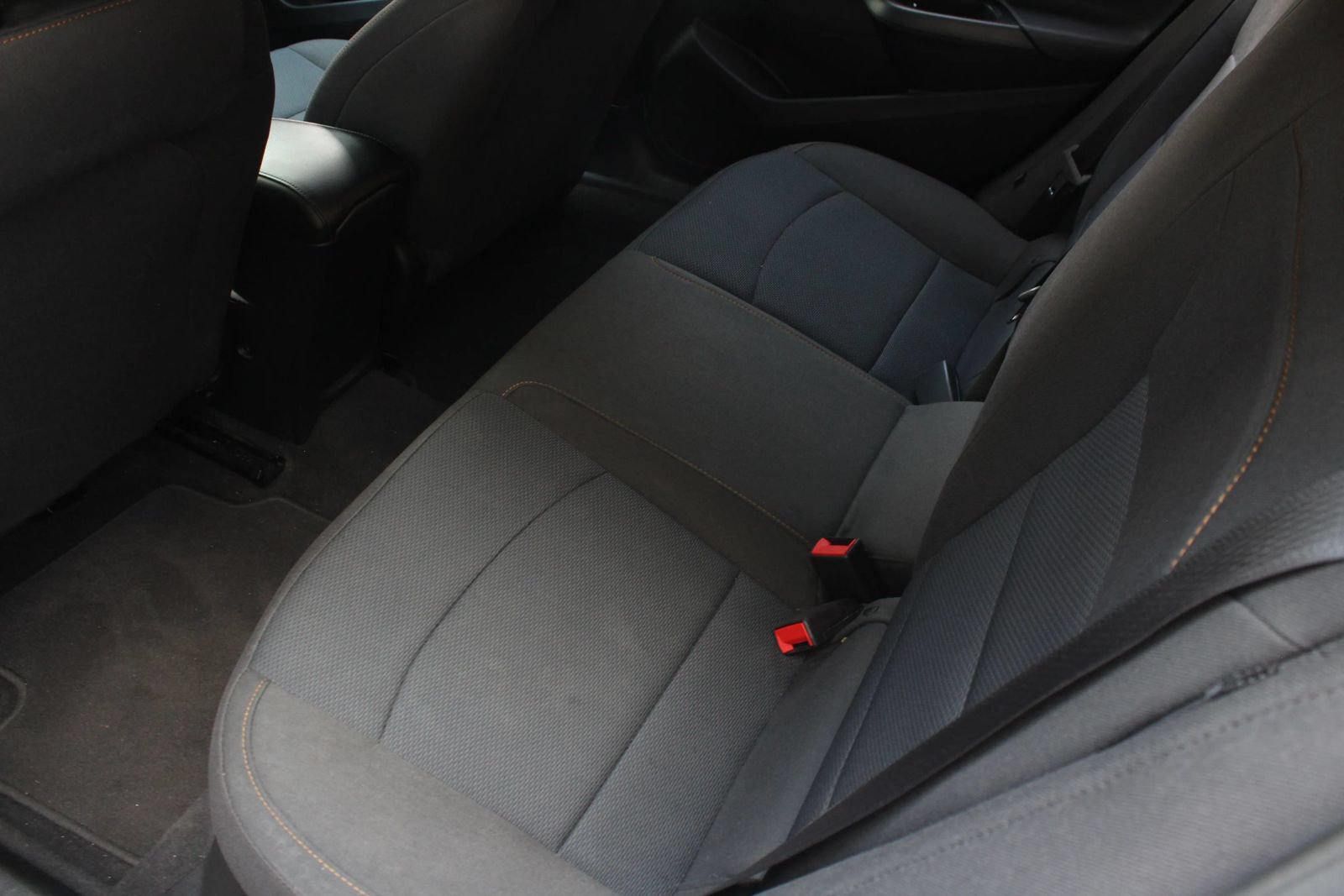 Used 2018 Chevrolet Cruze LS FWD image 19