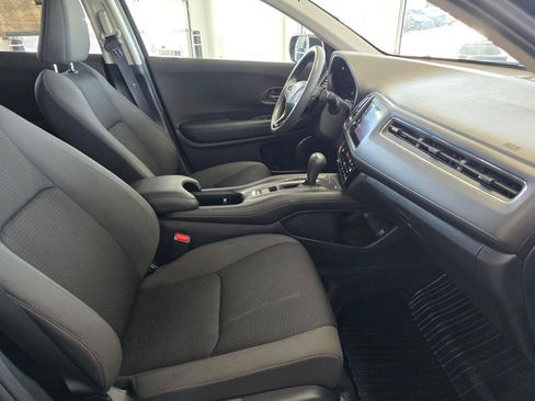Used 2022 Honda HR-V EX image 41
