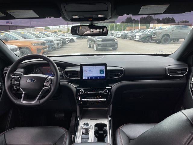 Used 2022 Ford Explorer ST-Line RWD image 15