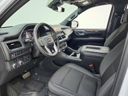 Used 2024 GMC Yukon SLE w/ Max Trailering Package AWD/4WD image 16