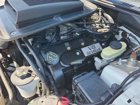 Used 2003 Ford Mustang Mach 1 RWD image 11