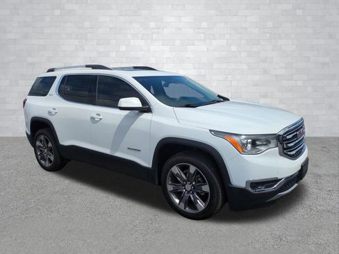Used 2019 GMC Acadia SLT FWD image 2