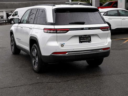 Used 2024 Jeep Grand Cherokee Limited 4xe AWD/4WD image 6