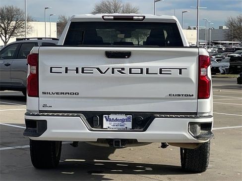 Used 2022 Chevrolet Silverado 1500 Custom w/ LPO, Dark Essentials Package image 5