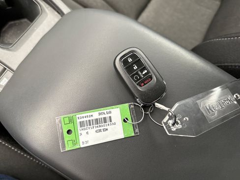 Used 2024 Honda Accord EX image 12