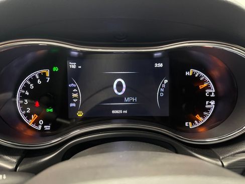 Used 2019 Jeep Grand Cherokee Altitude RWD image 22