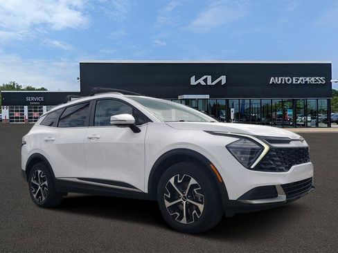 Certified 2024 Kia Sportage EX AWD/4WD image 1