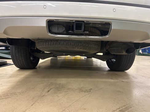 Used 2020 Ford Expedition XLT w/ Equipment Group 202A image 7