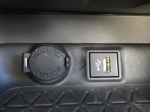 Certified 2025 Toyota RAV4 XLE Premium image 20