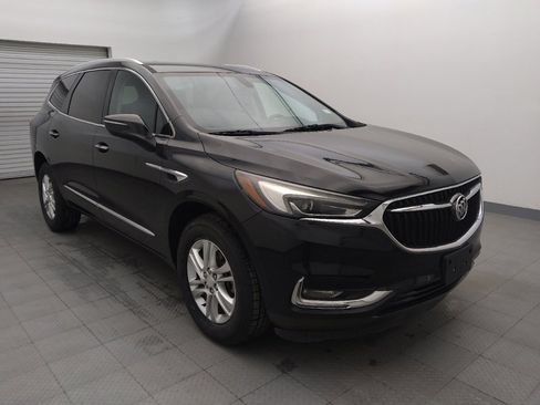 Used 2018 Buick Enclave Essence image 13
