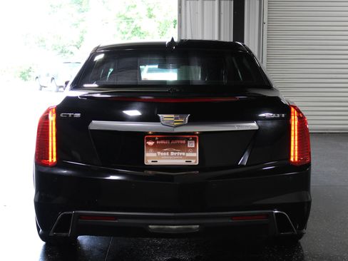 Used 2017 Cadillac CTS Luxury RWD image 4