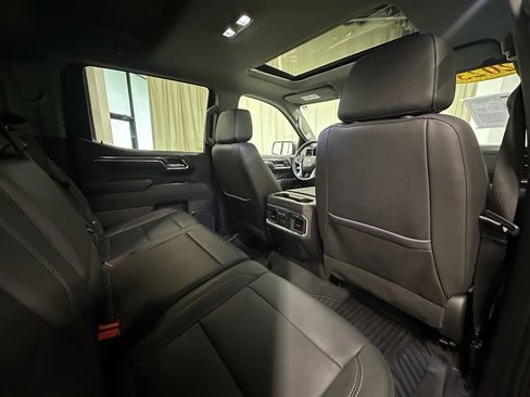 Certified 2023 Chevrolet Silverado 1500 LTZ w/ LTZ Premium Package image 22