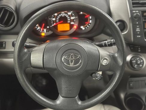 Used 2010 Toyota RAV4 2WD w/ Base L4 Extra Value Pkg image 4