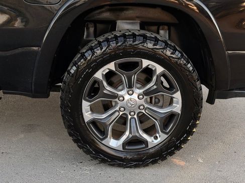 Used 2019 RAM 1500 Limited AWD/4WD image 12