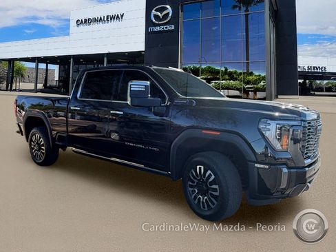 Used 2024 GMC Sierra 2500 Denali Ultimate AWD/4WD image 6