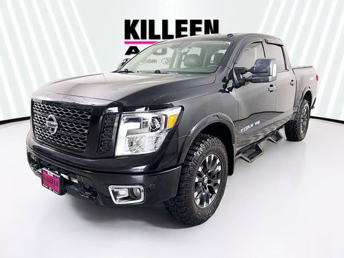 Used 2019 Nissan Titan PRO-4X w/ Pro-4x Convenience Package image 3