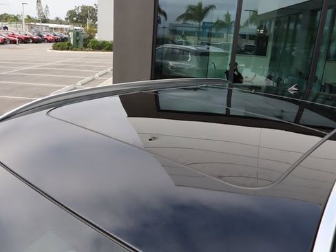 Used 2025 MAZDA CX-50 AWD 2.5 S w/ Premium Package image 18