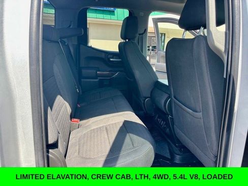 Used 2022 GMC Sierra 1500 Elevation w/ LPO, Elevation Black Package AWD/4WD image 15