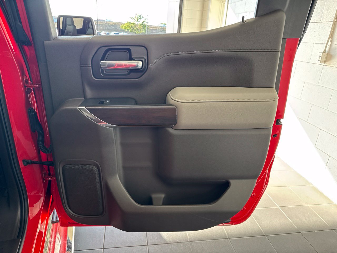 Used 2020 GMC Sierra 1500 SLT w/ SLT Premium Plus Package AWD/4WD image 50