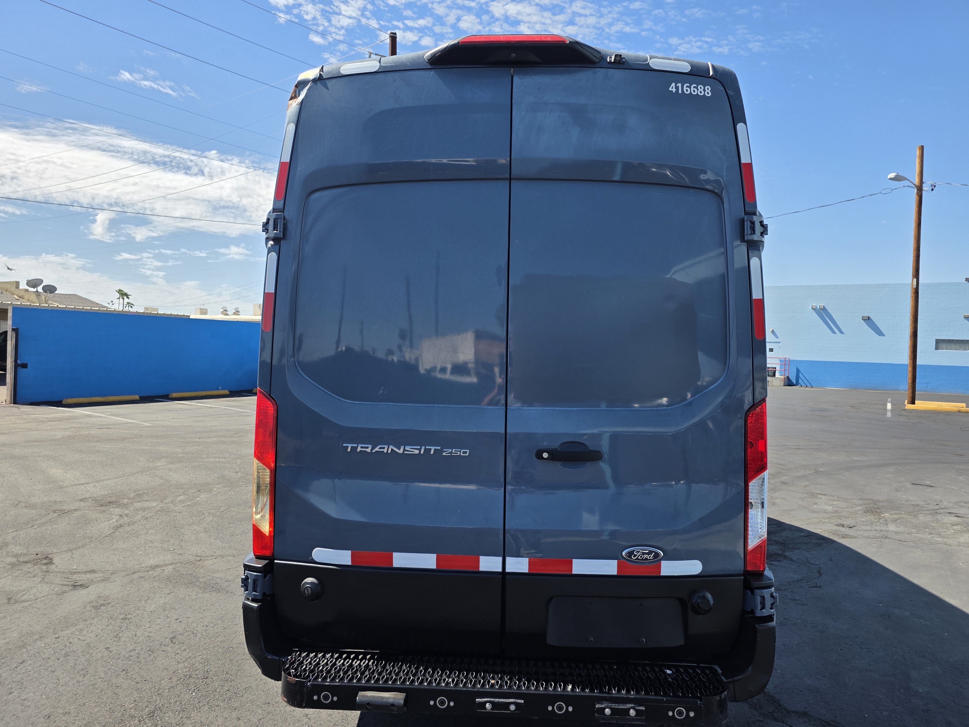 Used 2019 Ford Transit 250 148 High Roof Extended RWD image 5