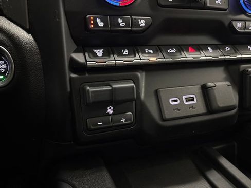 Used 2022 GMC Sierra 2500 Denali w/ Technology Package image 69