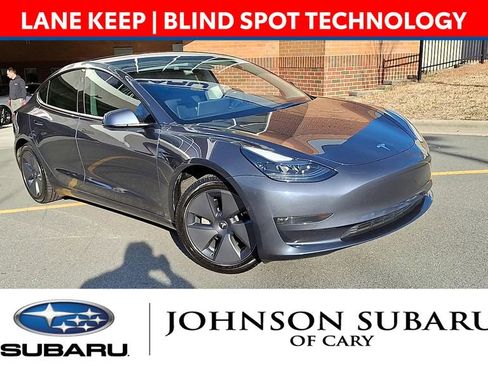 Used 2022 Tesla Model 3 Long Range image 2