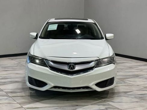 Used 2017 Acura ILX 2.4L image 3