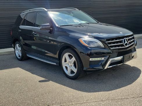 Used 2015 Mercedes-Benz ML 400 4MATIC image 2