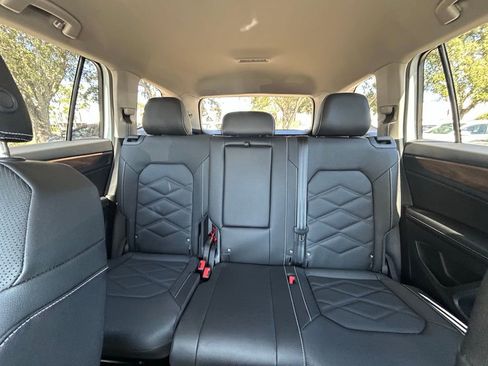 New 2026 Volkswagen Atlas SE image 13