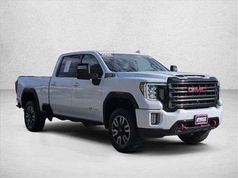 Used 2023 GMC Sierra 2500 AT4 AWD/4WD image 3