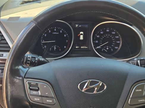 Used 2017 Hyundai Santa Fe Sport FWD image 12