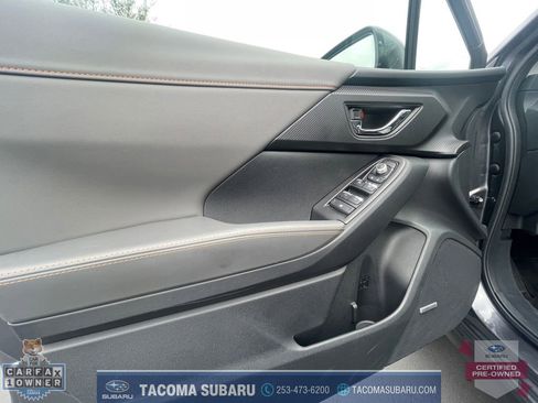 Certified 2025 Subaru Crosstrek 2.5i Limited w/ Crosstrek Mirror Package image 11