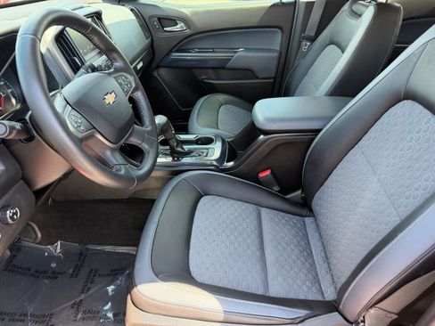 Used 2016 Chevrolet Colorado Z71 AWD/4WD image 13