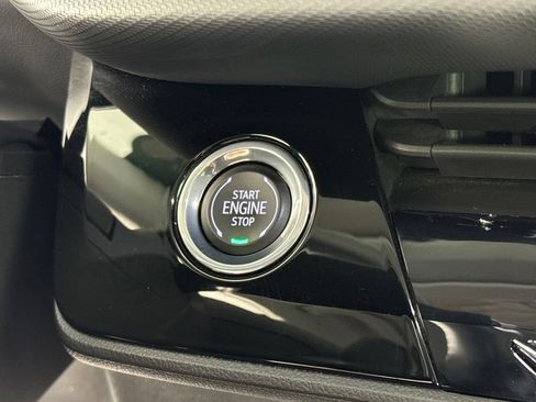 Certified 2024 Buick Envision Preferred AWD/4WD image 18