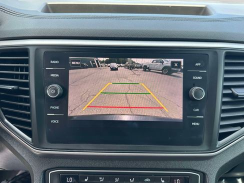 Used 2021 Volkswagen Atlas SE w/ Panoramic Sunroof Package AWD/4WD image 12