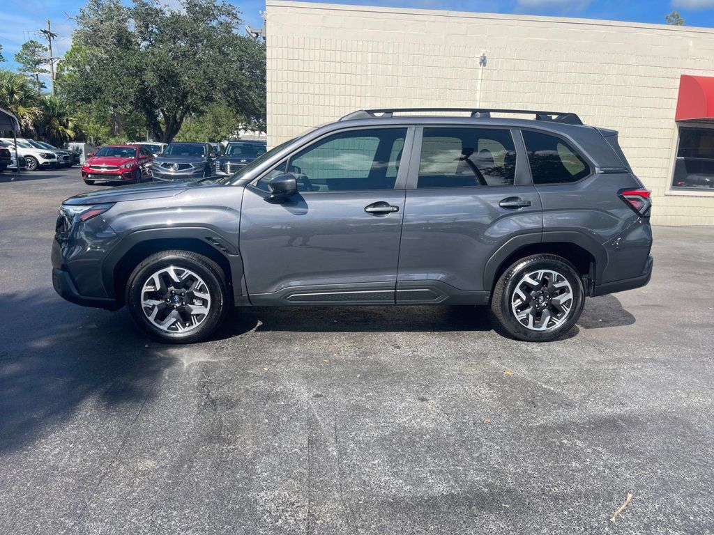 Used 2026 Subaru Forester Premium AWD/4WD image 2