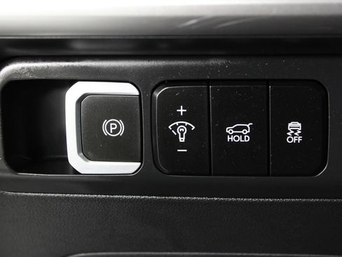 Certified 2026 Hyundai Santa Fe SEL FWD image 25