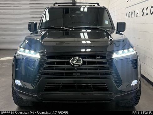Used 2025 Lexus GX 550 AWD/4WD image 5