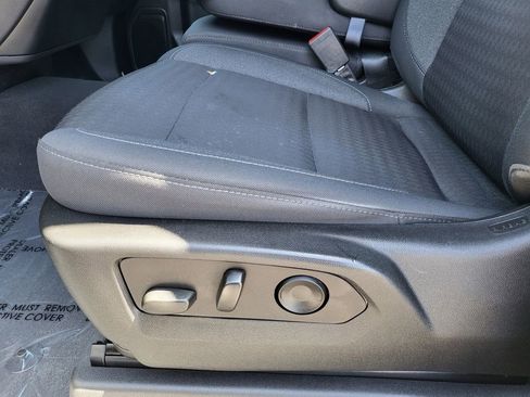 Used 2022 Chevrolet Silverado 1500 Custom Trail Boss image 19