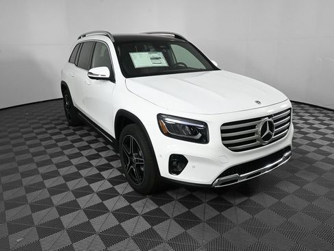 New 2026 Mercedes-Benz GLB 250 image 25