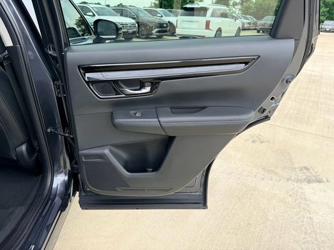 Used 2025 Honda CR-V EX-L image 25