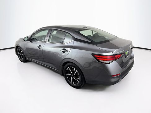 Used 2025 Nissan Sentra SV FWD image 5