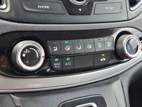 Used 2015 Honda CR-V LX image 16