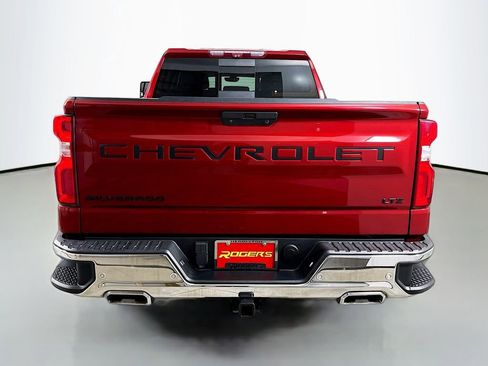 Used 2021 Chevrolet Silverado 1500 LTZ w/ Technology Package image 6