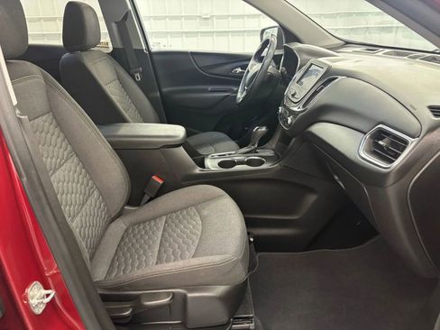 Used 2021 Chevrolet Equinox LT FWD image 31