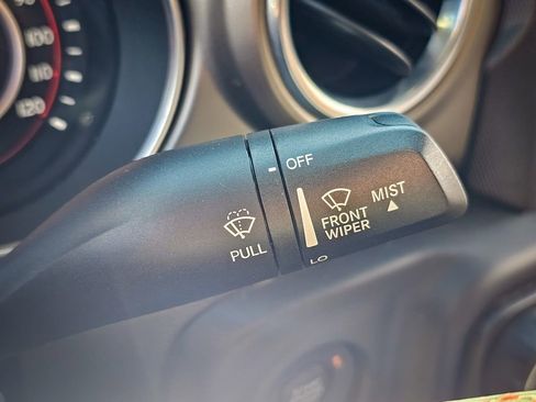 Used 2018 Jeep Wrangler Unlimited Rubicon w/ LED Lighting Group image 15