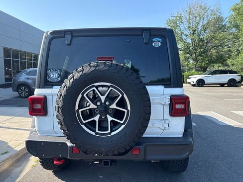 Used 2024 Jeep Wrangler Unlimited Rubicon w/ Safety Group AWD/4WD image 6
